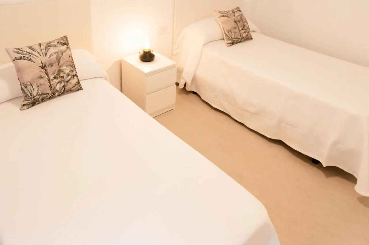 Homeforguest Atico Martina Con Terraza En Los Cristianos 0*, Los Cristianos (Tenerife)